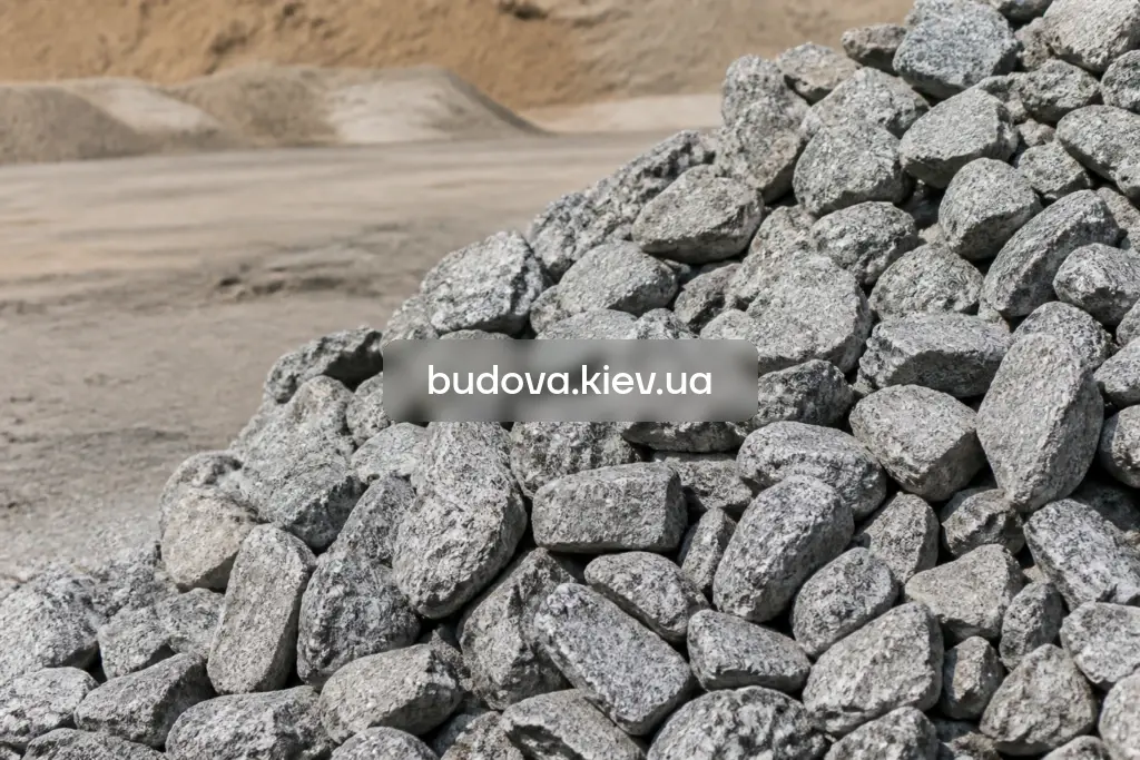 Щебень 20-40 мм купить в Киеве с доставкой